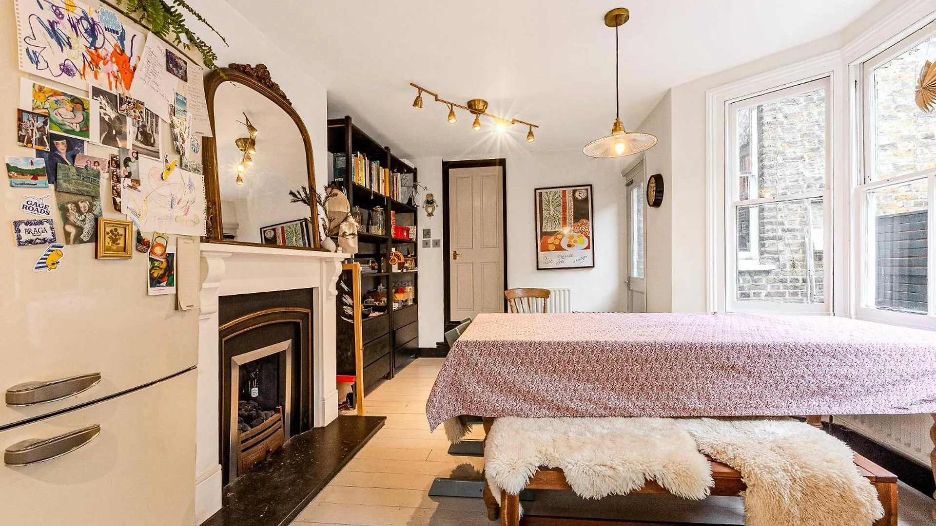 3Br Flat W Garden In West Kensington, 4Min Tube Station Villa London