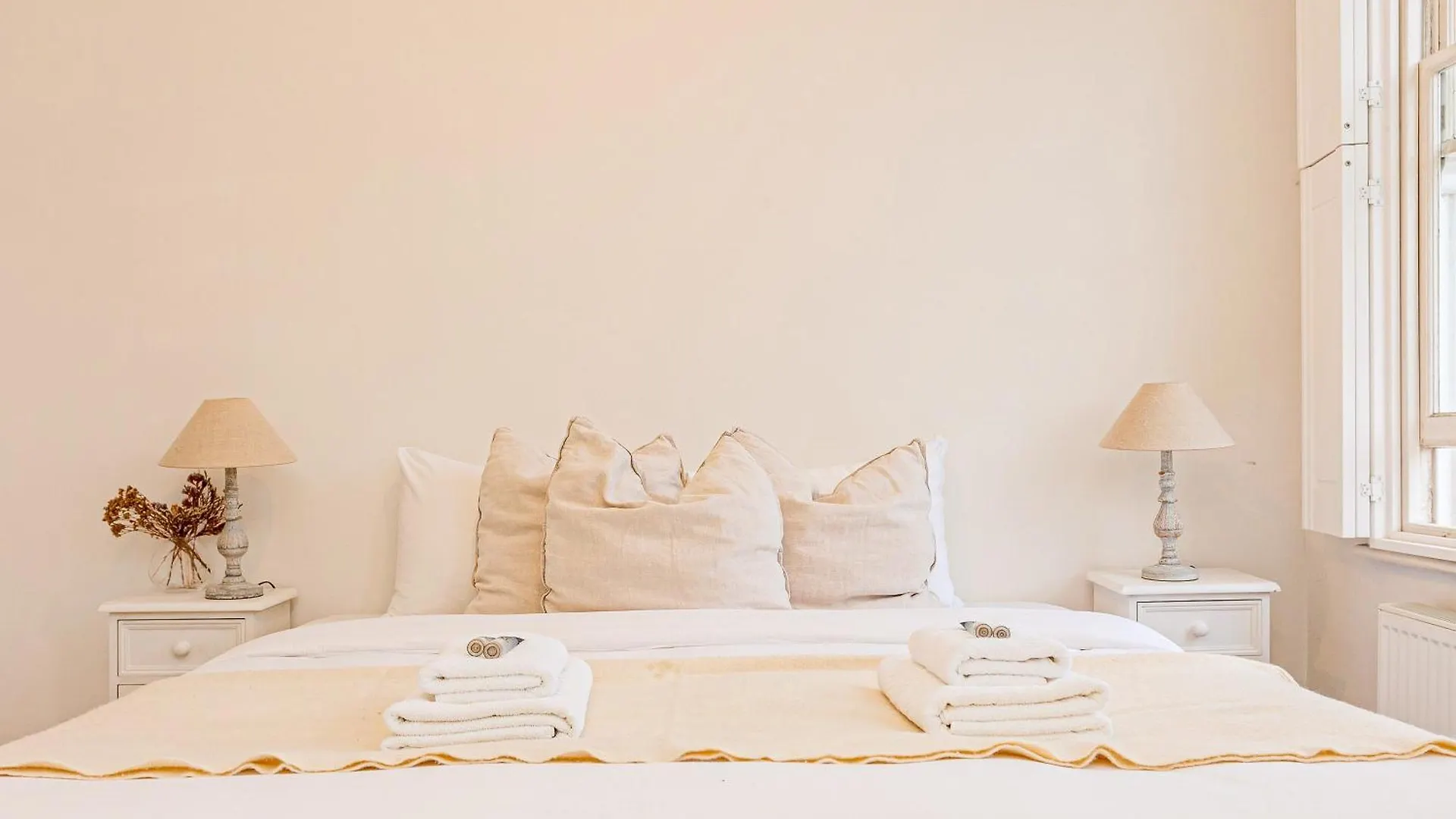 Nyaraló 3Br Flat W Garden In West Kensington, 4Min Tube Station Villa London Egyesült Királyság